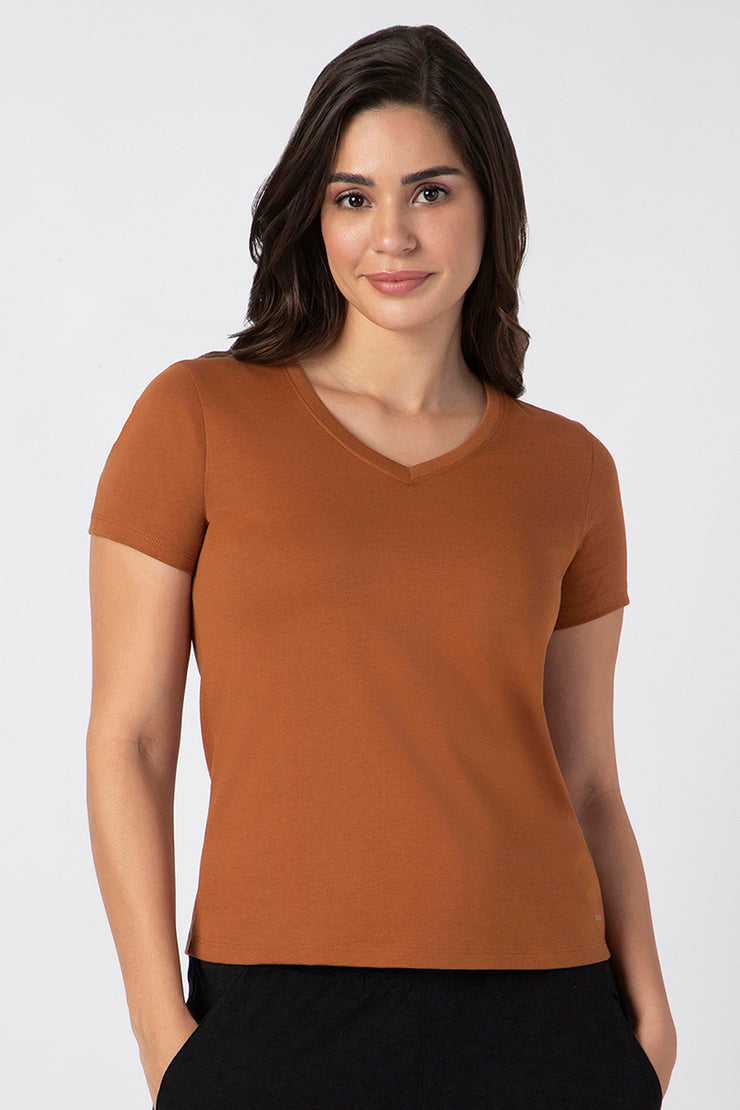 Essential V Neck Tee XXL / Argan Oil - amanté Athleisure