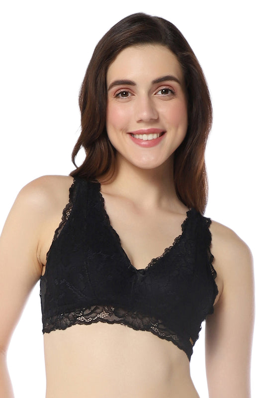 Chic Lace Bralette S / Black - amanté Bra