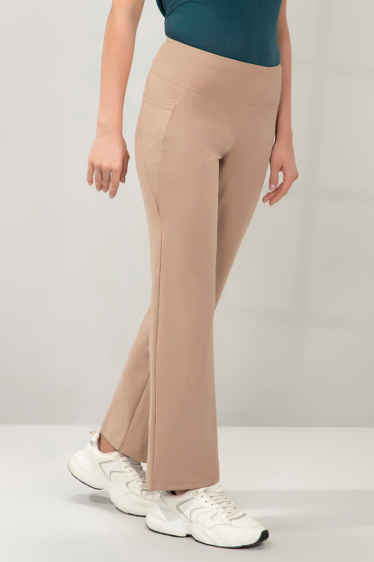Flaunt Flared Travel Pants - amanté Athleisure