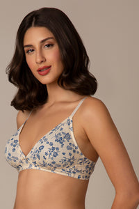 Trendy Plunge Bra  - amanté Bra thumbnail 3