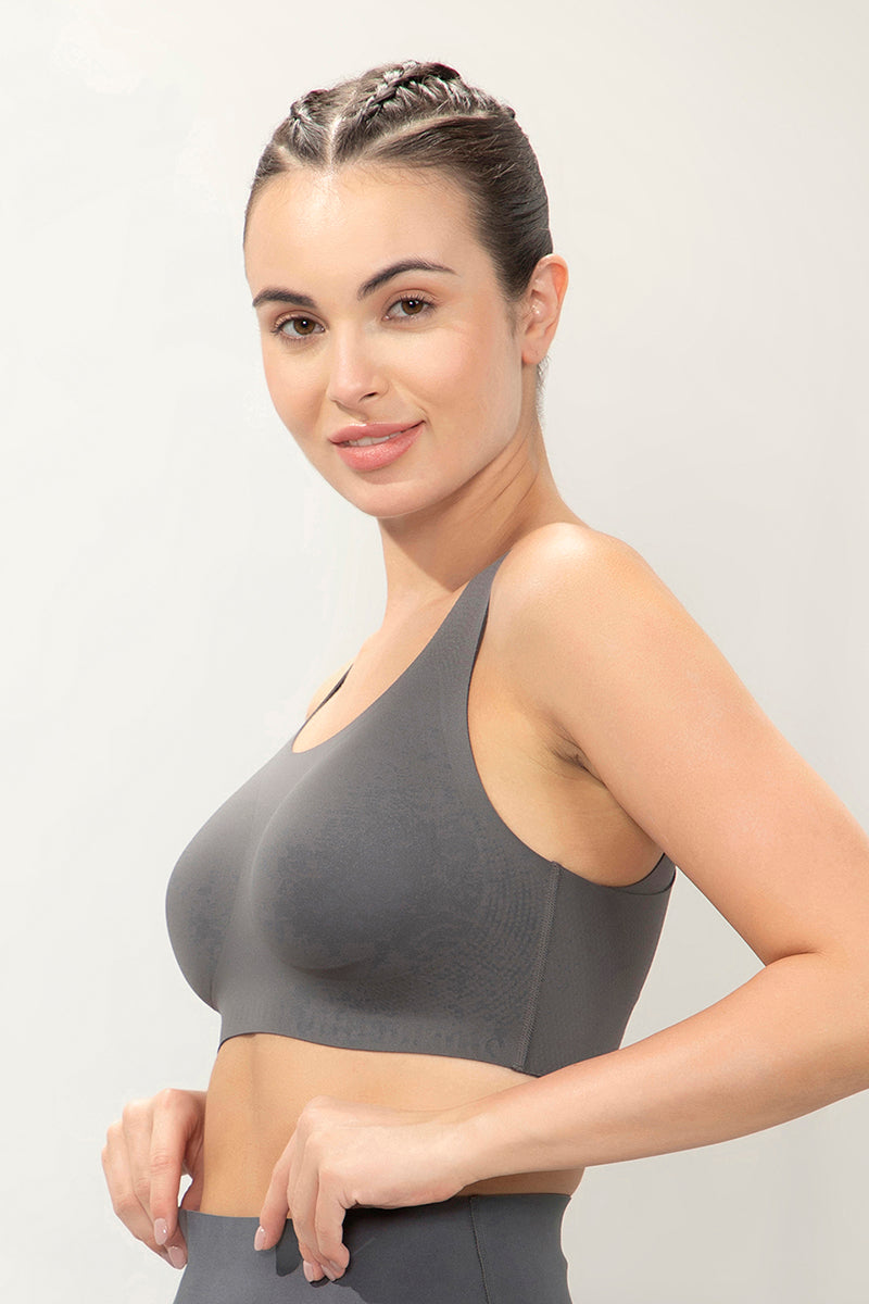 Energize Aerochic Sports Bra - amanté Sportswear - Image 2 of 3