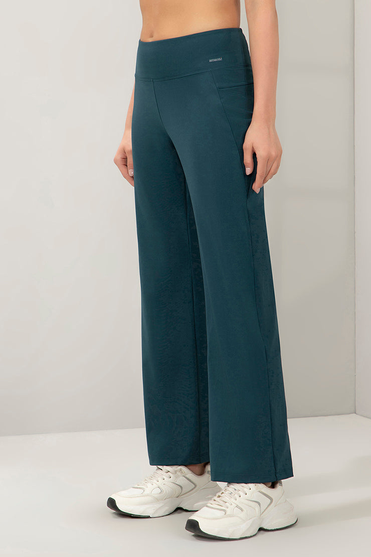 Flaunt Flared Travel Pants - amanté Athleisure