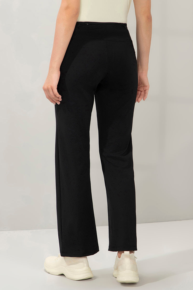 Flaunt Flared Travel Pants - amanté Athleisure