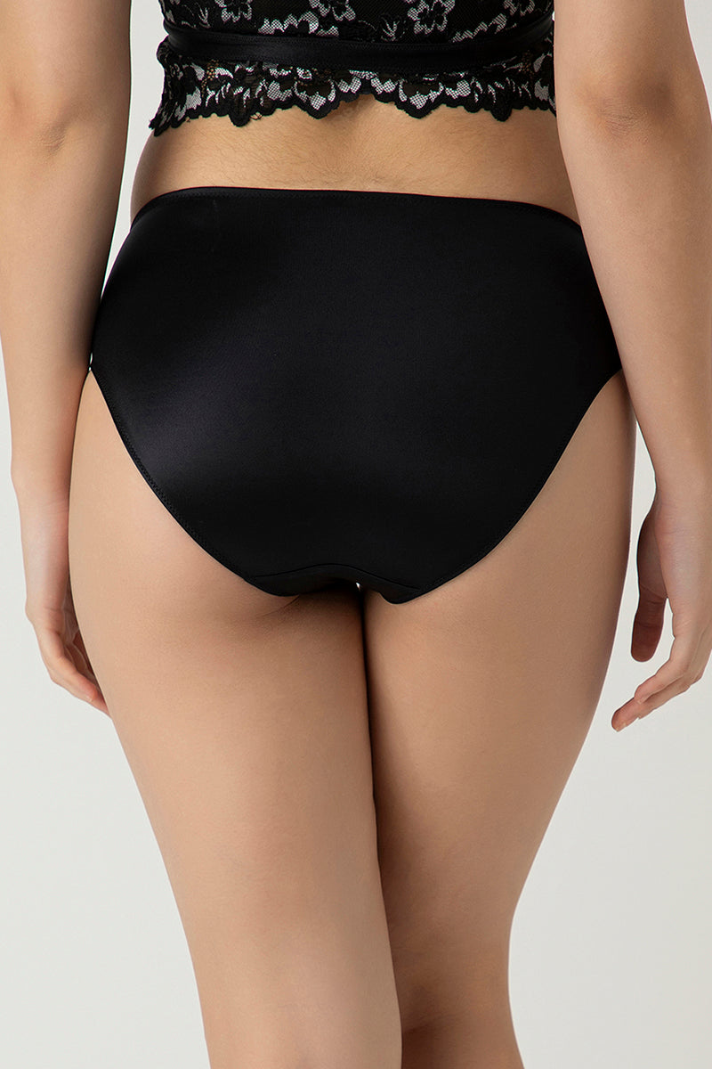 Femme Lace Bikini Panty  - amanté Panty - Image 3 of 3