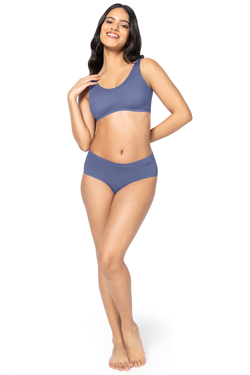 Invisiease Slip-On Bra - amanté Bra - Image 4 of 4