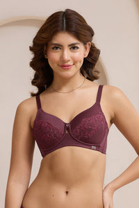 Radiant Lace Bra - amanté Bra thumbnail 1
