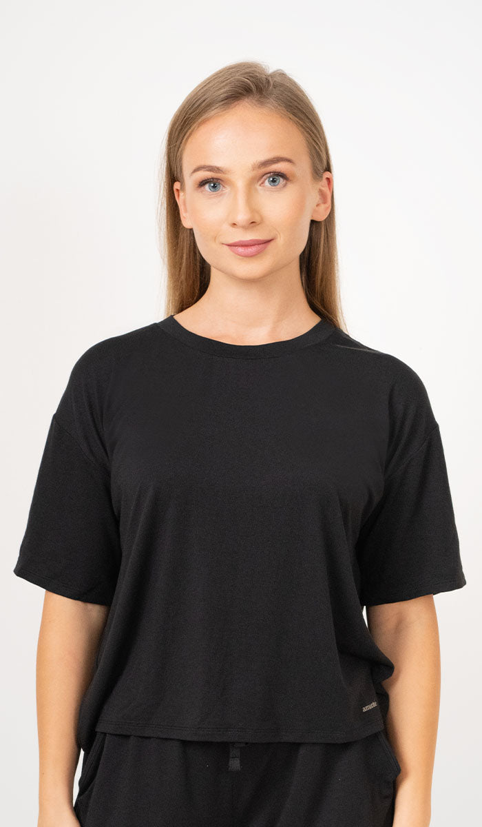 Classic Comfy Tee L / Black - amanté Sleepwear - Image 1 of 3