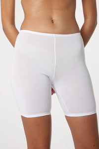 Teen Shorties  - amanté Teen thumbnail 1