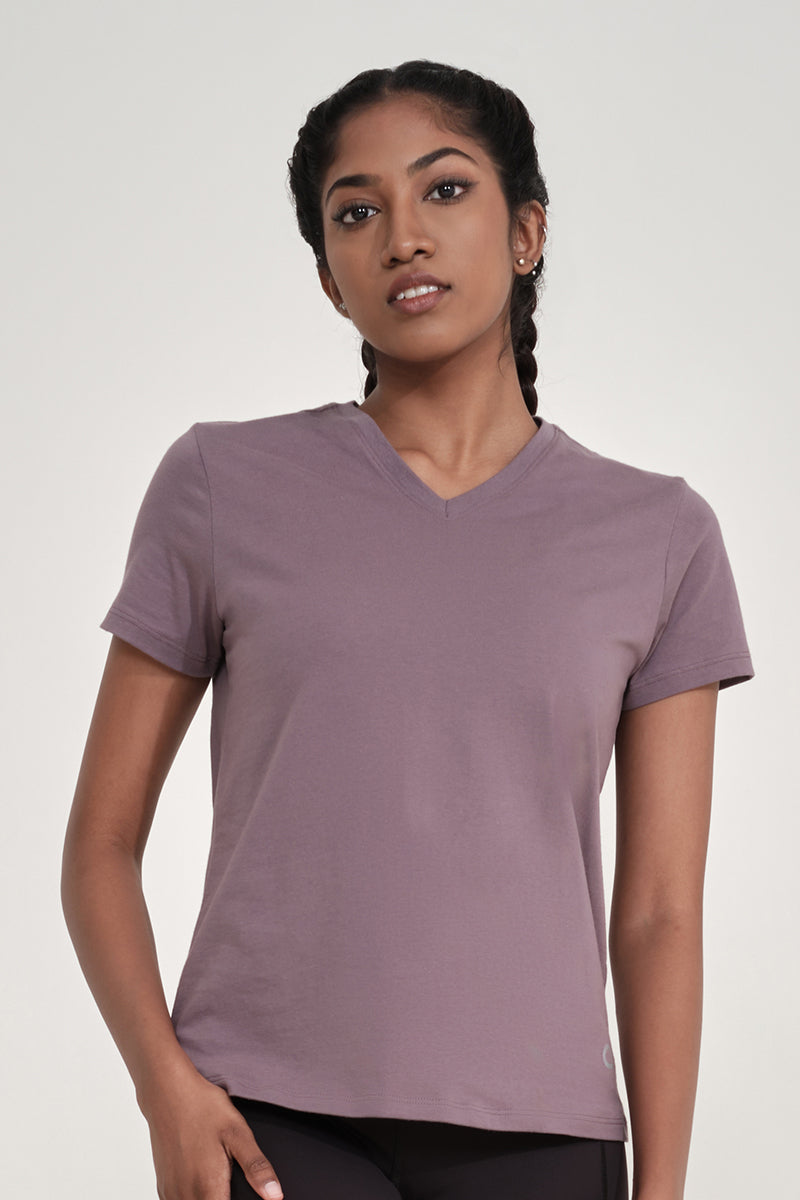Essential V Neck Tee S / Ephermera - amanté Sportswear