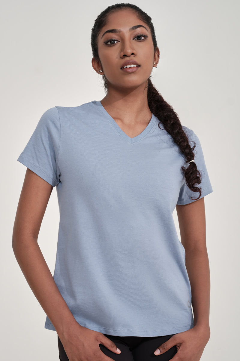 Essential V Neck Tee  - amanté Sportswear