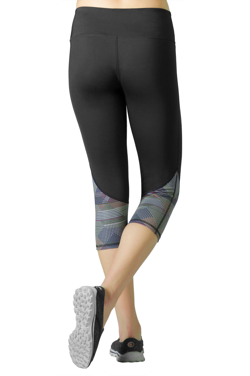 Geo Print Capri Pant  - amanté Sportswear - Image 2 of 6