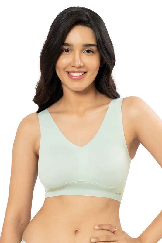Skins V-Neck Bra S / Seafoam - amanté Bra