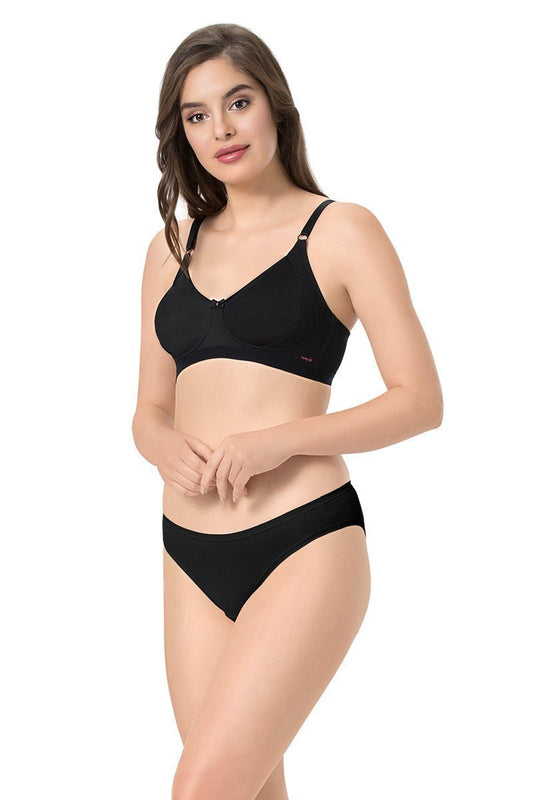Essential Support Bra 32B / Black - amanté Bra
