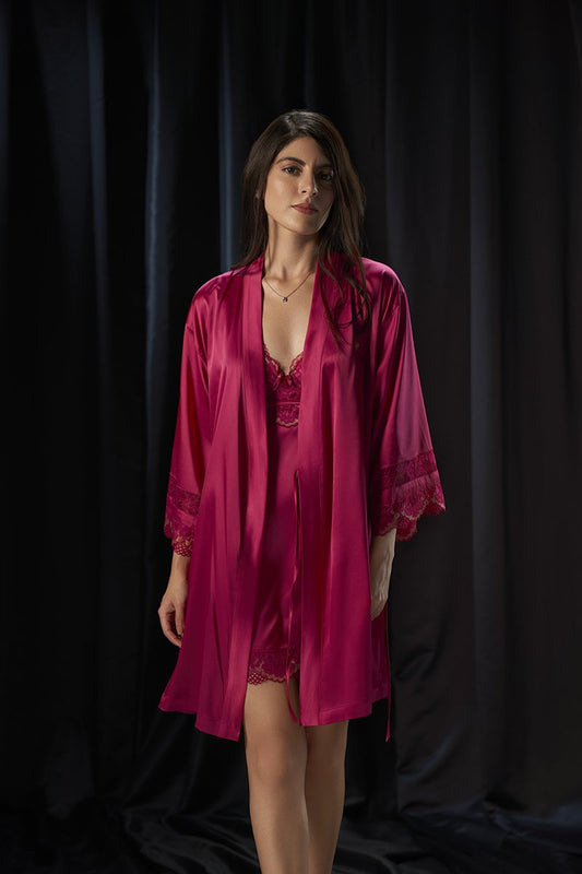 Eternal Romance Satin Lace Robe M / Persian Red - amanté Sleepwear