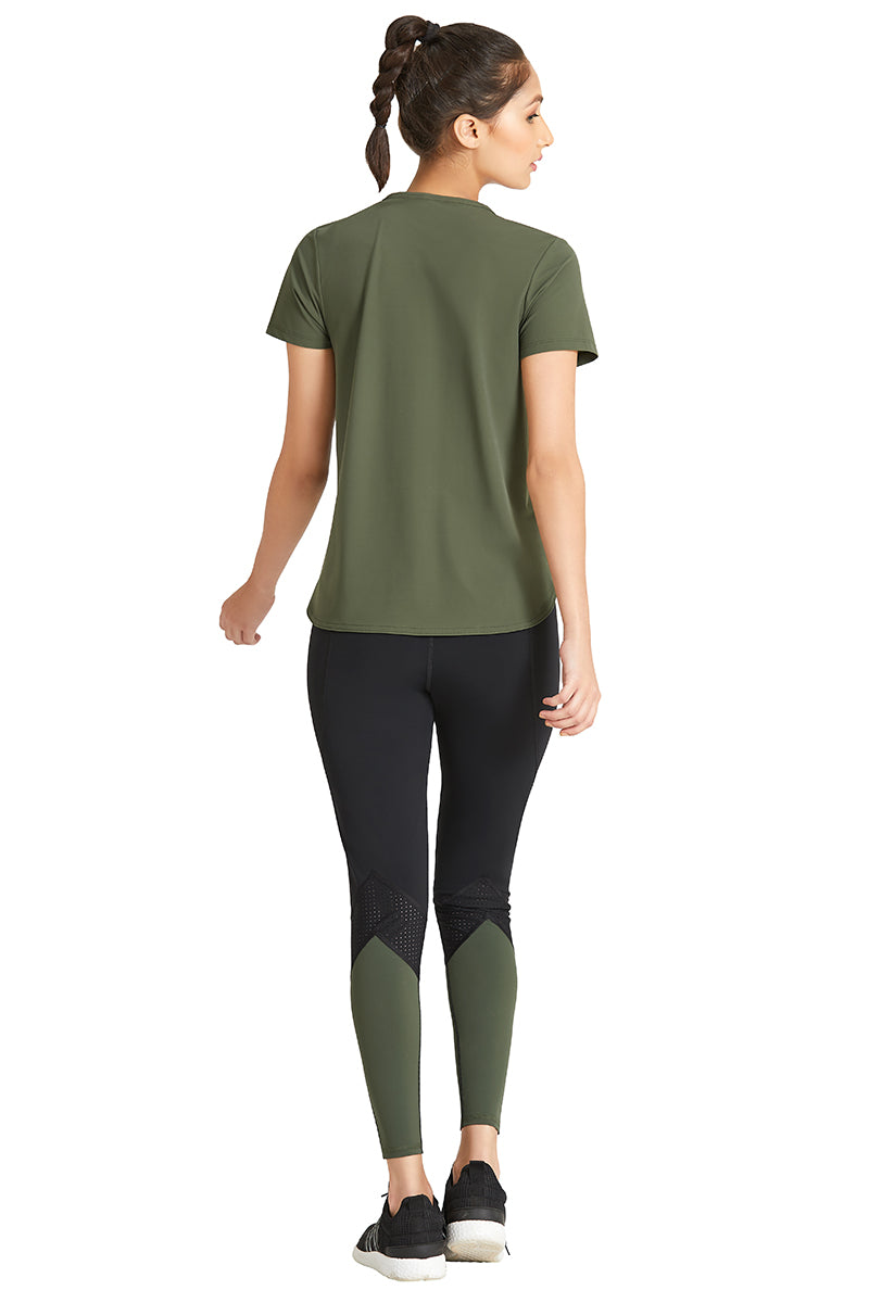 Loose Fitted Sports Top  - amanté Sportswear - Image 7 of 16